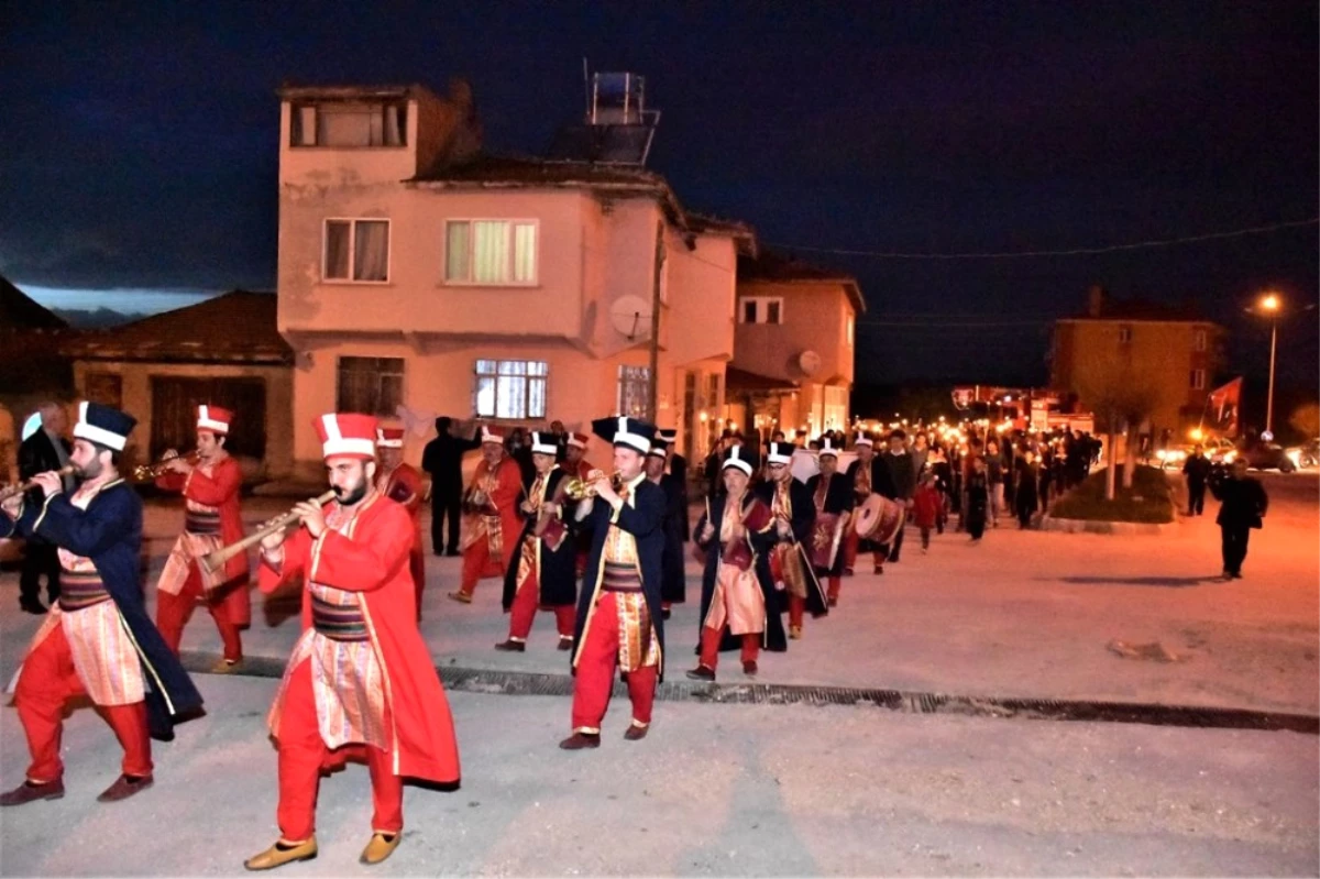 Iı. İnönü Zaferi\'nin 97. Yıl Kutlamaları Fener Alayı ile Tamamlandı