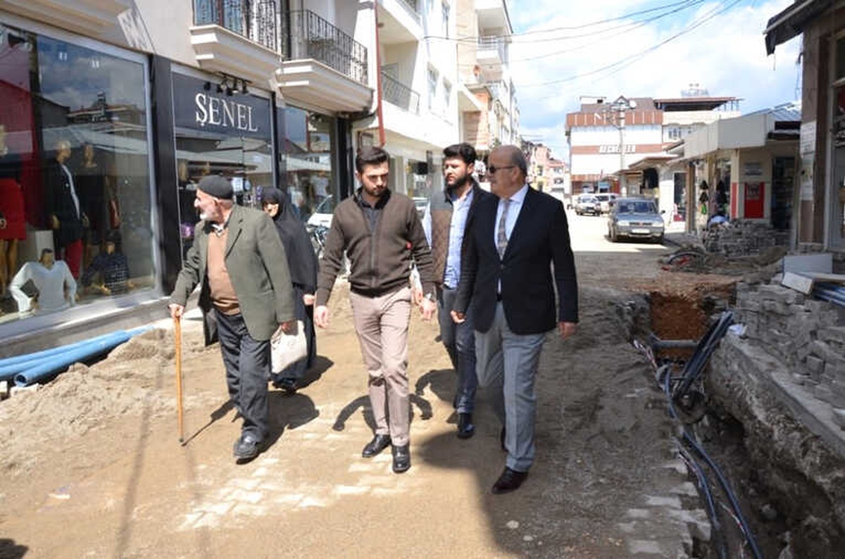 İznik\'te Elektrik Hatları Yer Altına İniyor
