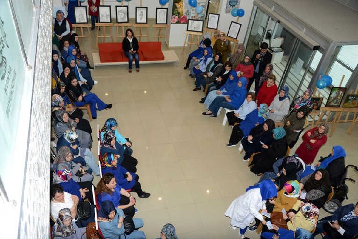Konya\'da Dünya Otizm Farkındalık Günü\'nde Anlamlı Program