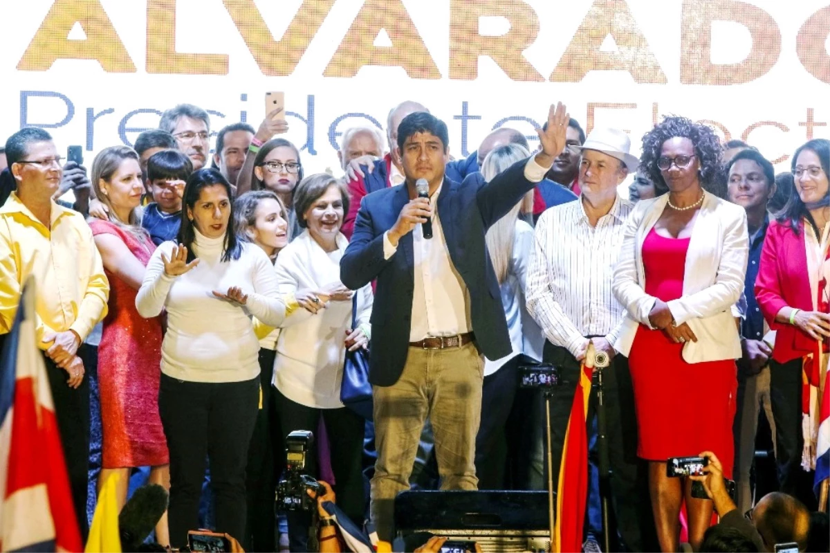 Kosta Rika\'da Seçimlerin Galibi Quesada Oldu
