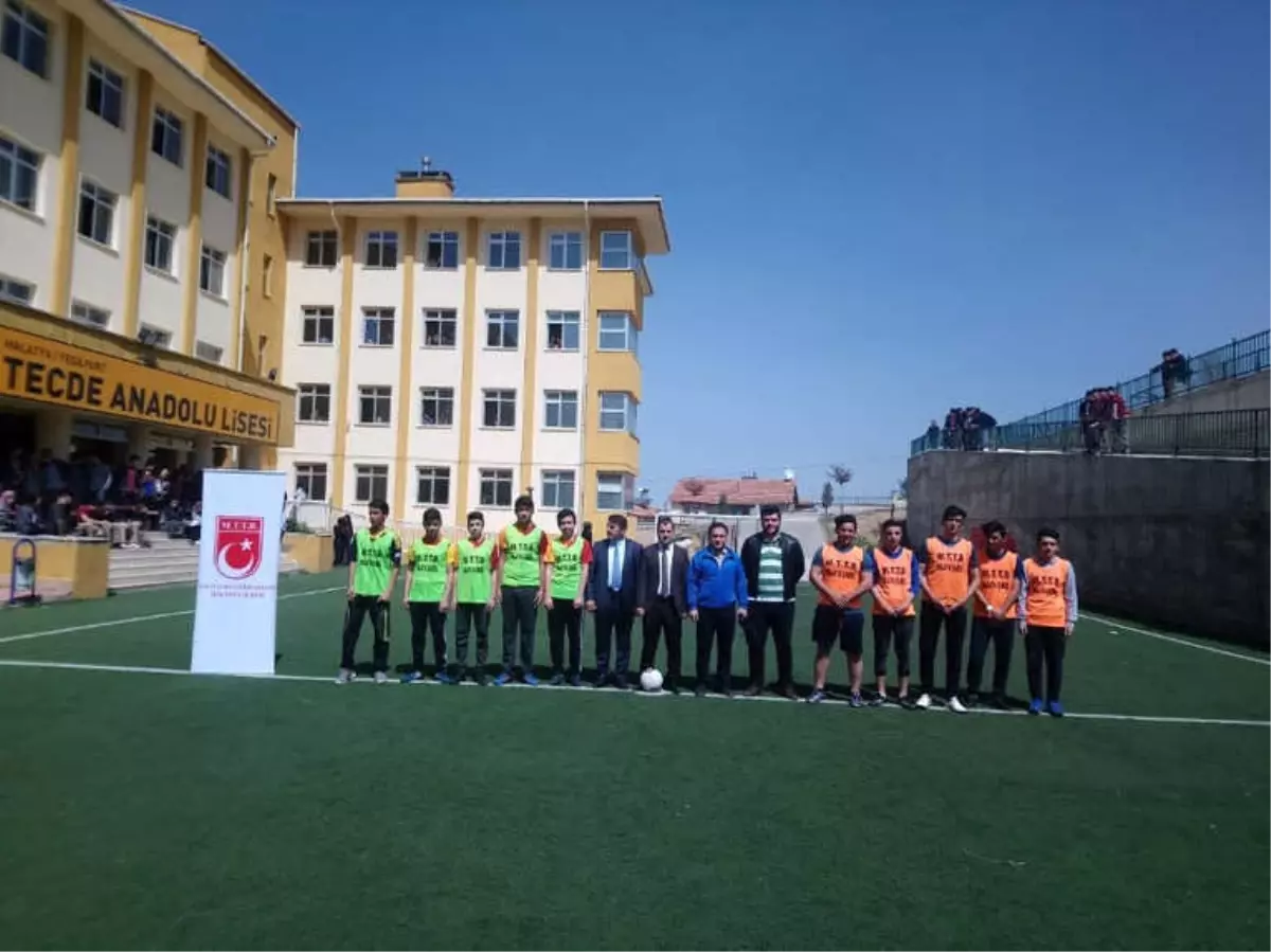 Mttb\'den Futbol Turnuvası