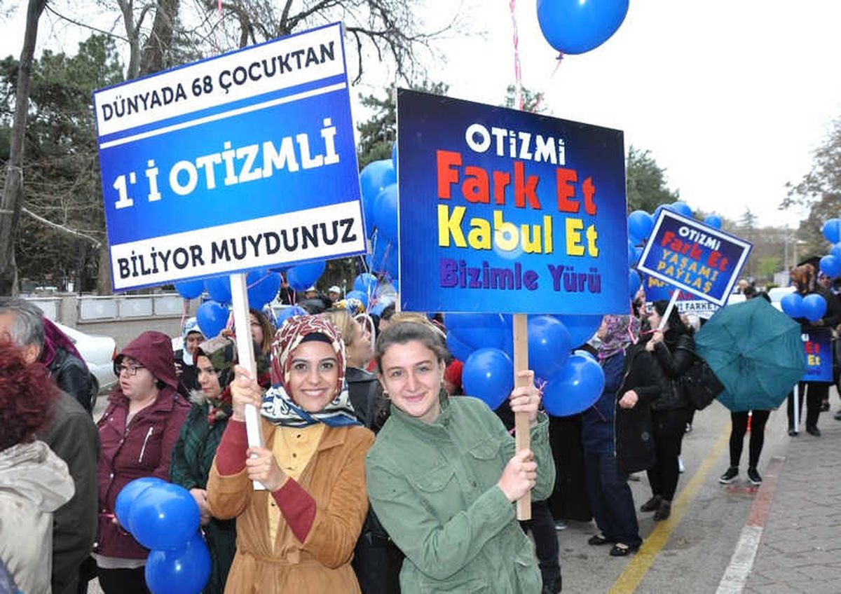 Otizmi Yürüyüşle Hatırlattılar