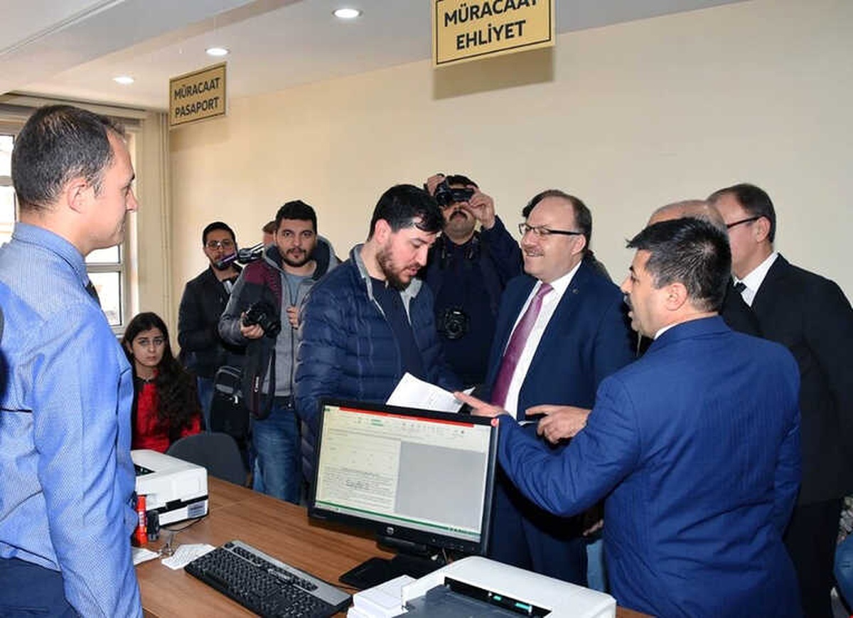 Pasaport ve Ehliyet Artık Nüfus Vatandaşlık Müdürlüğüne Devredildi