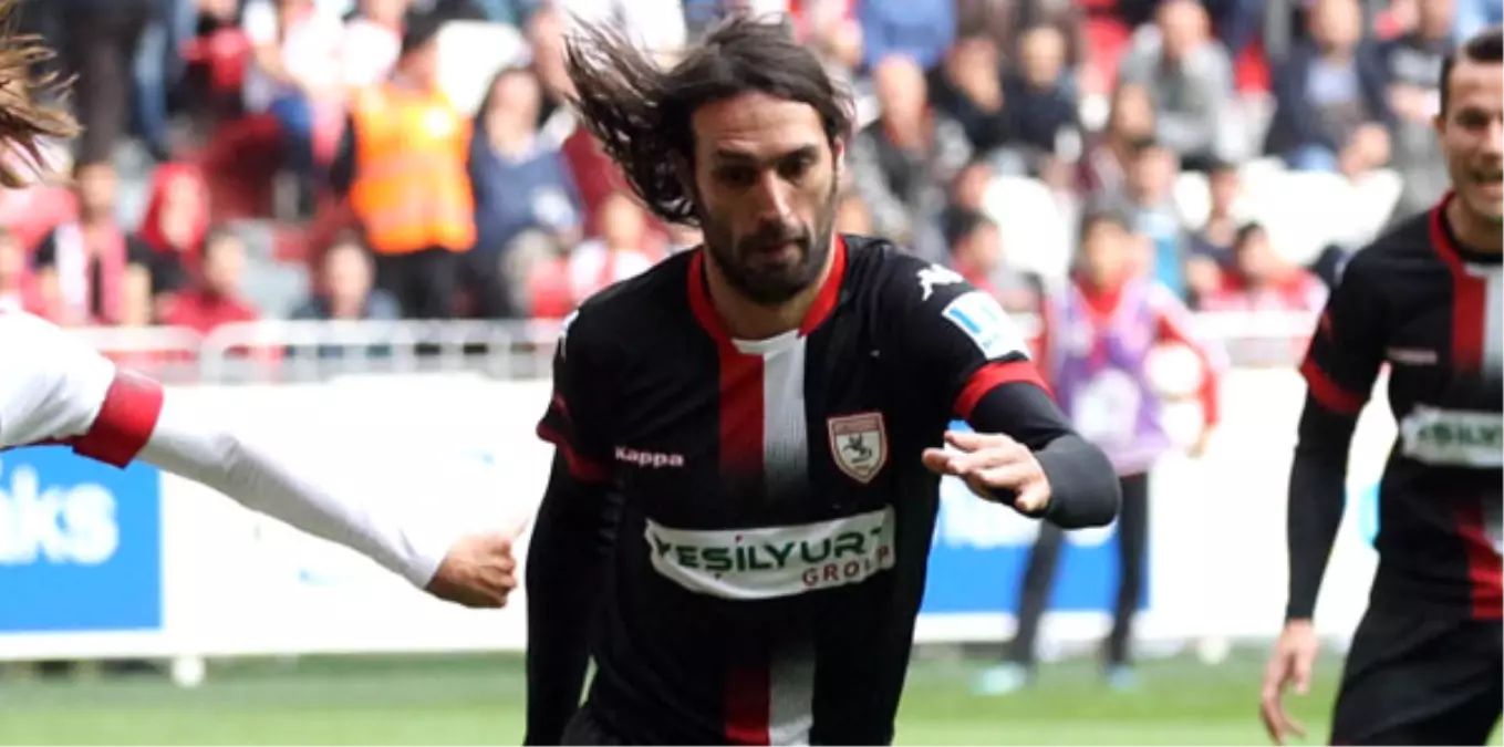 Samaras, Türkiye\'de Olmaktan Mutlu