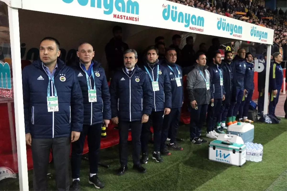 Süper Lig: Kayserispor: 0 - Fenerbahçe: 3 (İlk Yarı)