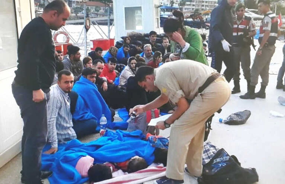 Türkiye\'nin En Geniş Çaplı \'Göçmen Kaçakçılığı\' Operasyonu