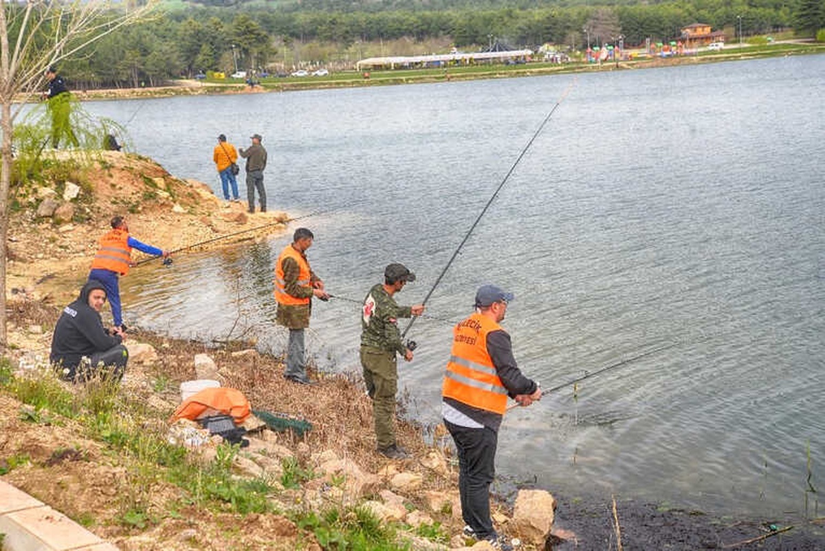 Turna Balığı Yakalama Yarışması\'nda 152 Balık Avı Sporcusu Kıyasıya Yarıştı