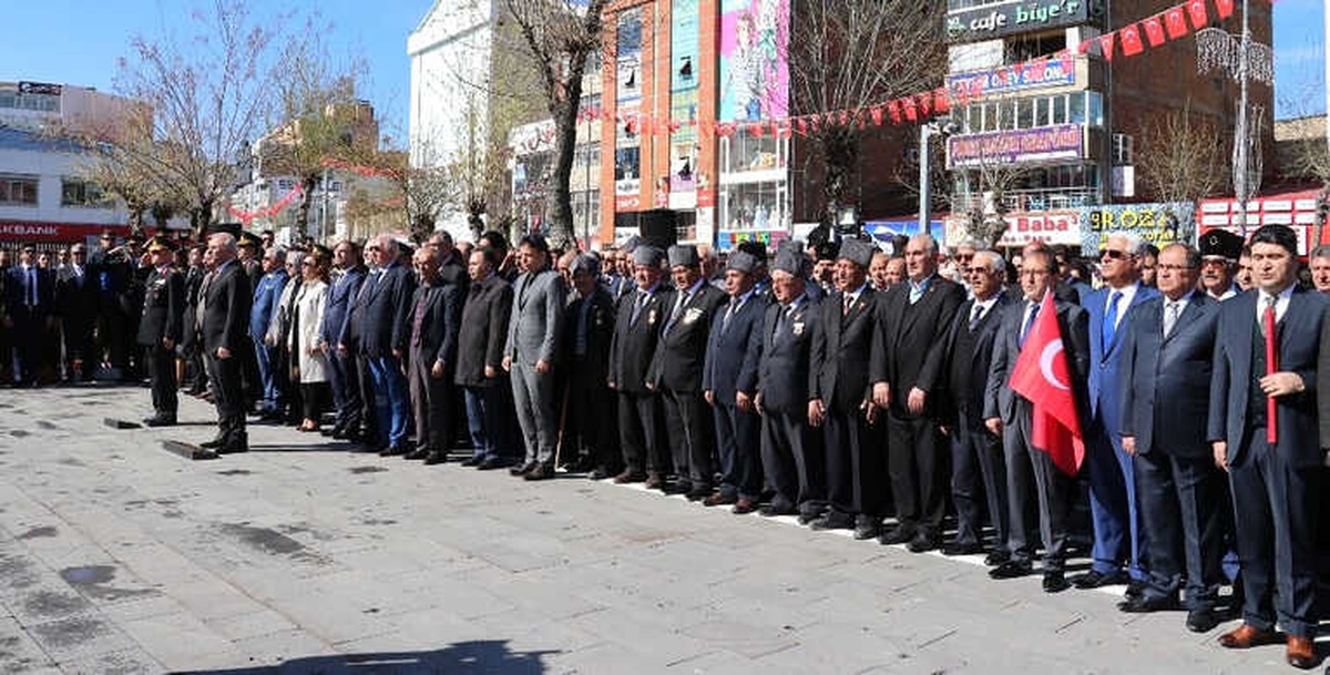 Vali Zorluoğlu: "Önümüzde 2023, 2071 Gibi Büyük Kıymet Taşıyan Hedeflerimiz Var"