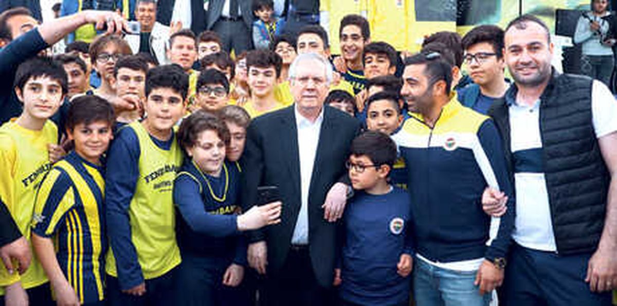 Yıldırım Topa Girdi!
