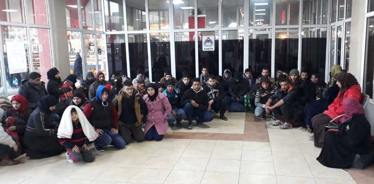Adana\'da 50 Kaçak Afgan Yakalandı