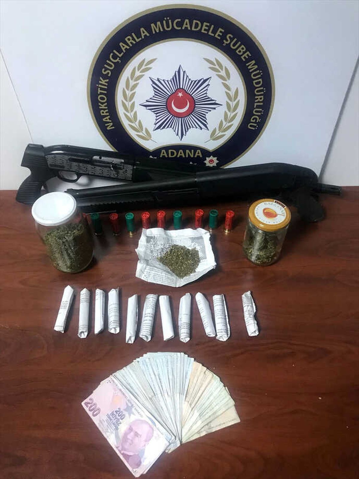 Adana\'da Uyuşturucu Operasyonları