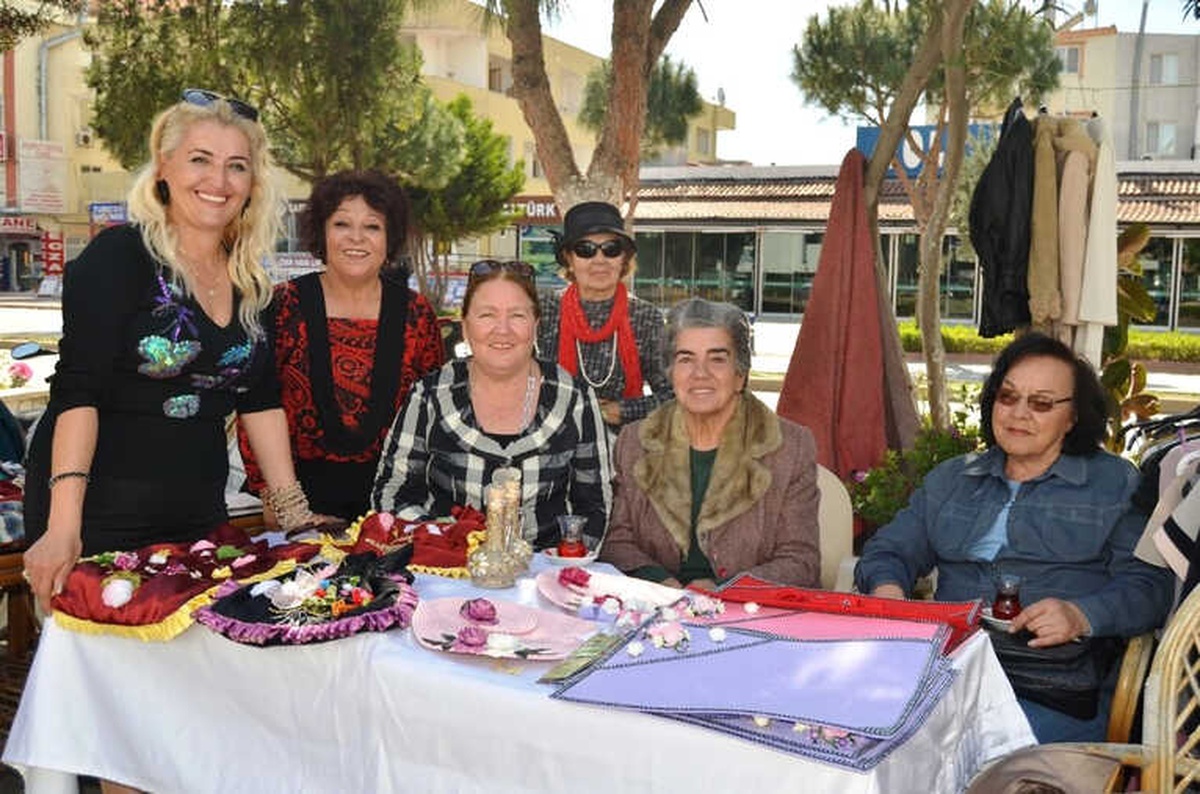 Anadolu Güneş Kadınları Kermes Düzenledi