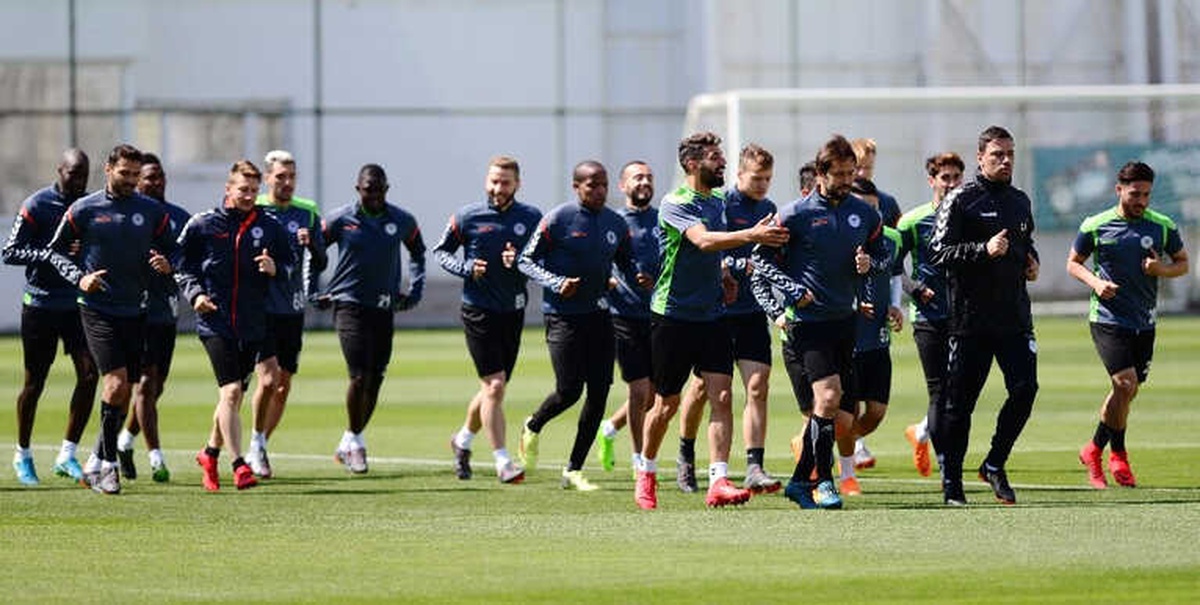 Atiker Konyaspor, D.g. Sivasspor Maçı Hazırlıklarına Başladı