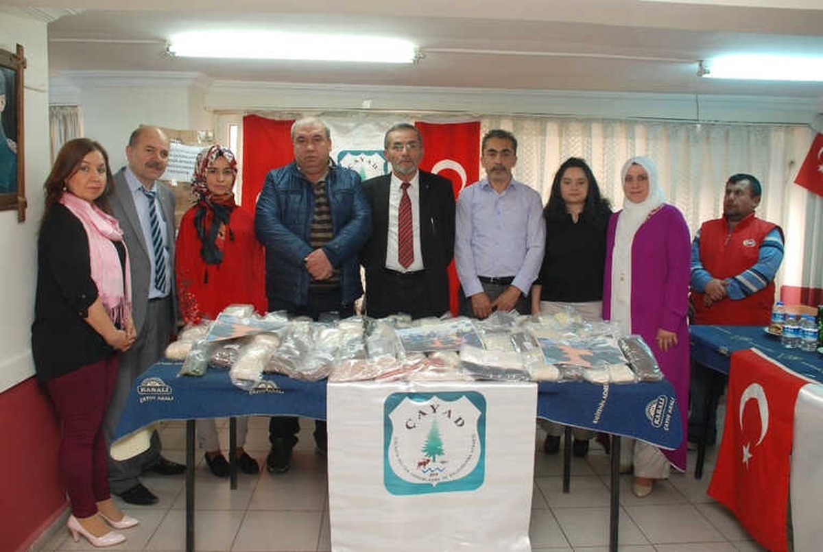 Çalkayalı Kadınlar Mehmetçik İçin Bin Çorap Ördü