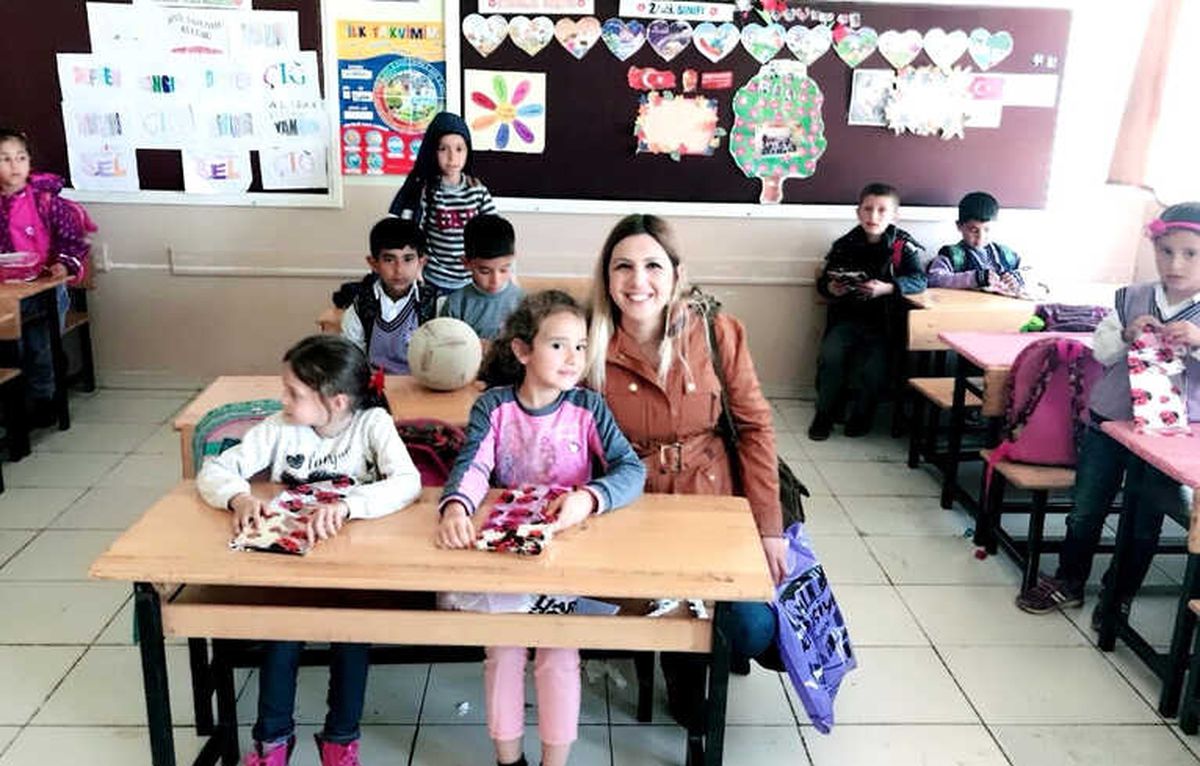 CHP Besni İlçe Teşkilatından Eğitime Katkı