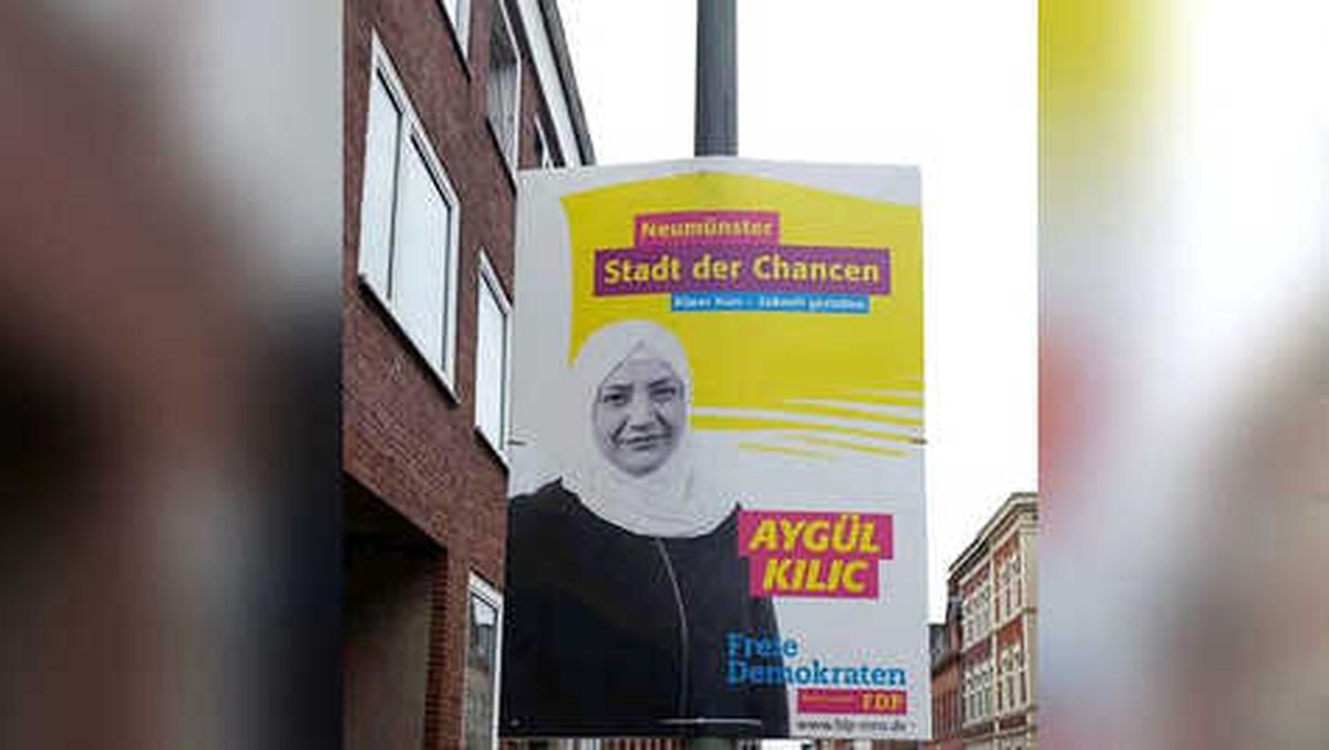 Çirkin ve Irkçı Hakaretler Beni Yıldıramaz\'
