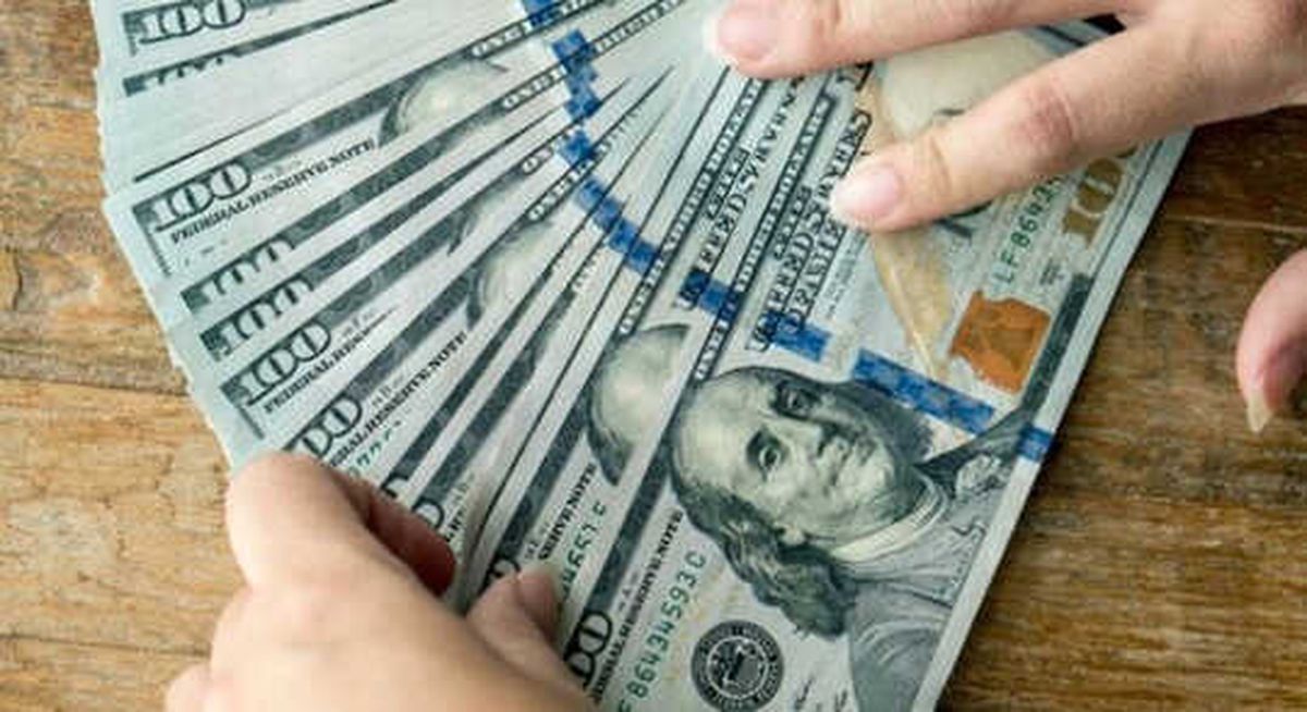 Dolar Yönünü Yukarı Çevirdi