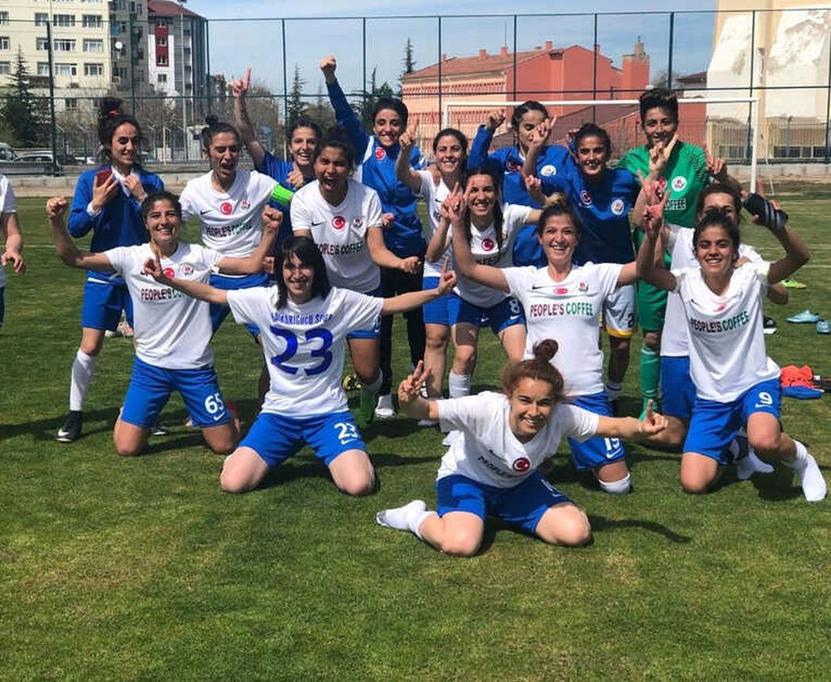 Hakkarigücü Kadın Takımı 1. Lig Yolunda