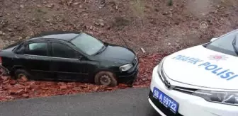 Koyulhisar'da Trafik Kazası: 3 Yaralı