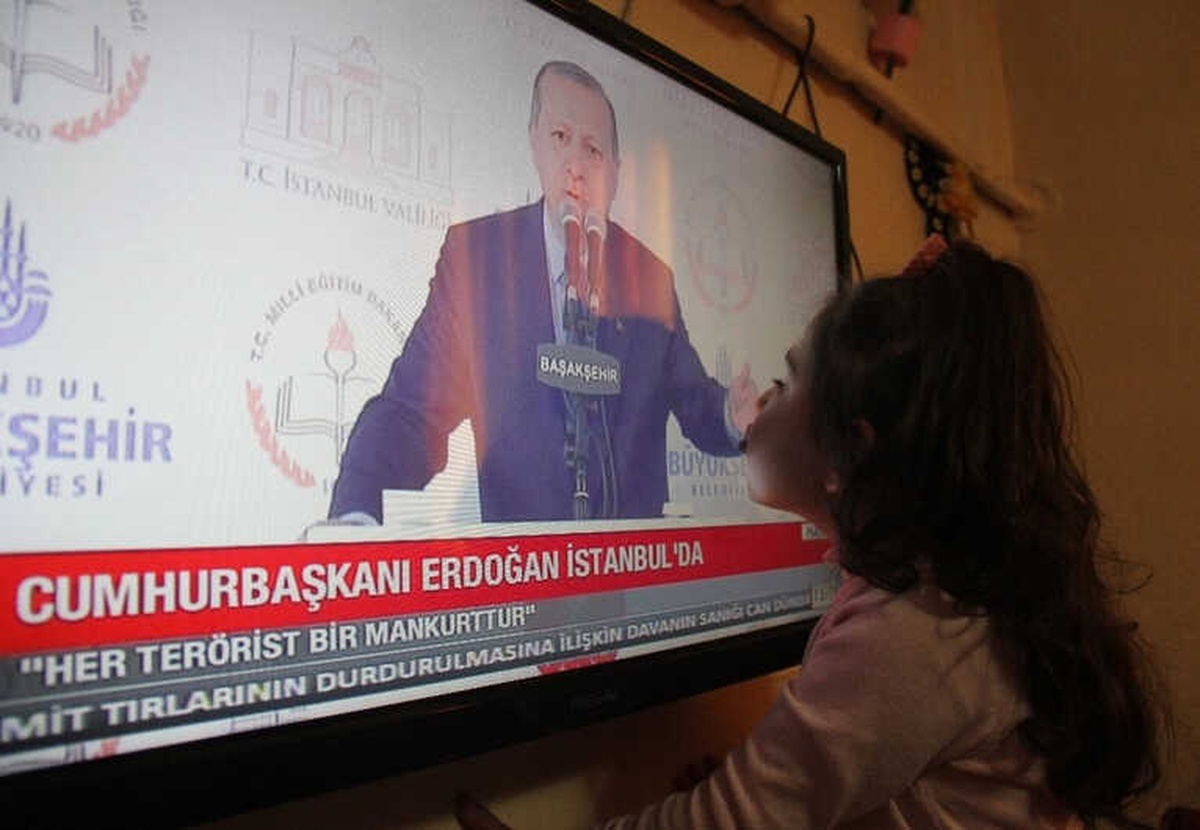 Küçük Alya \'Tayyip Dede\'sini Göremeyince Gözyaşlarına Boğuldu