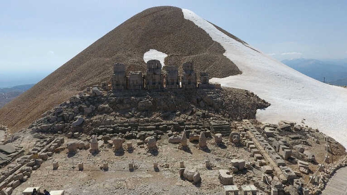 Nemrut Dağı Gökyüzünden Bir Başka Güzel