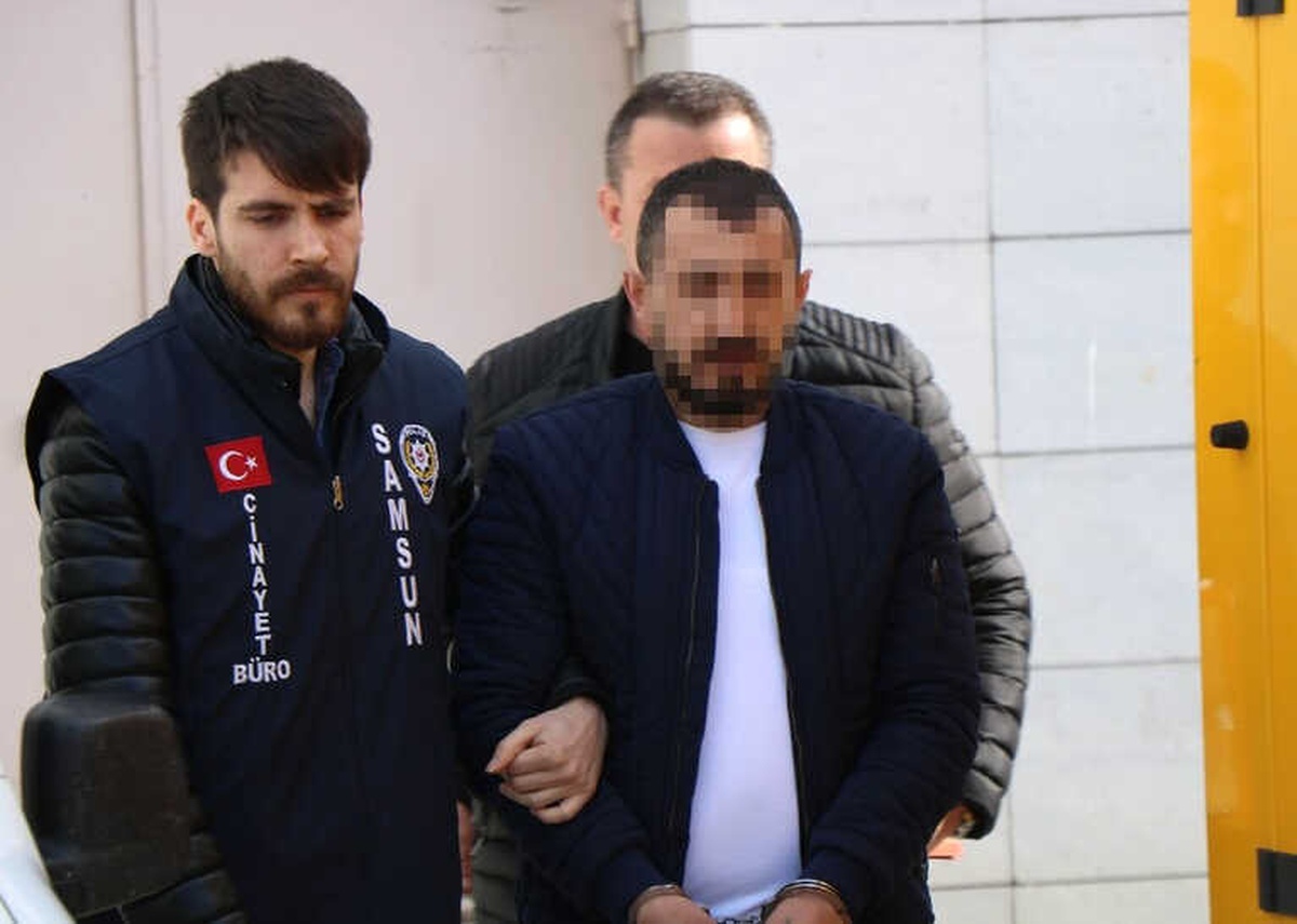 Samsun\'da Mezarlıkta Silahlı Kavga: 2 Yaralı