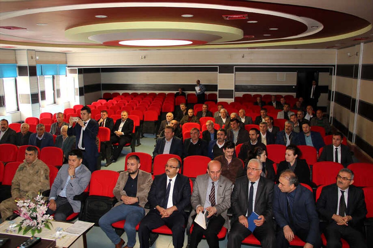 Suşehri\'de "Genç Çiftçi Projesi"