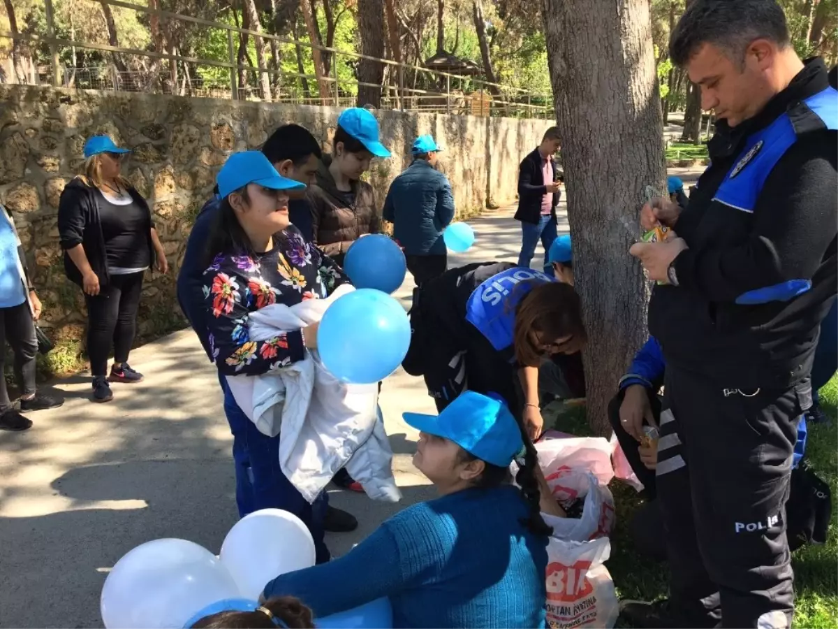 Toplum Destekli Polislerden Anlamlı Hareket