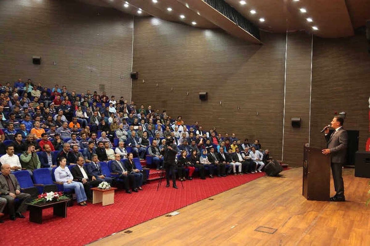 Tuna, Belediye Personeliyle Bir Araya Geldi