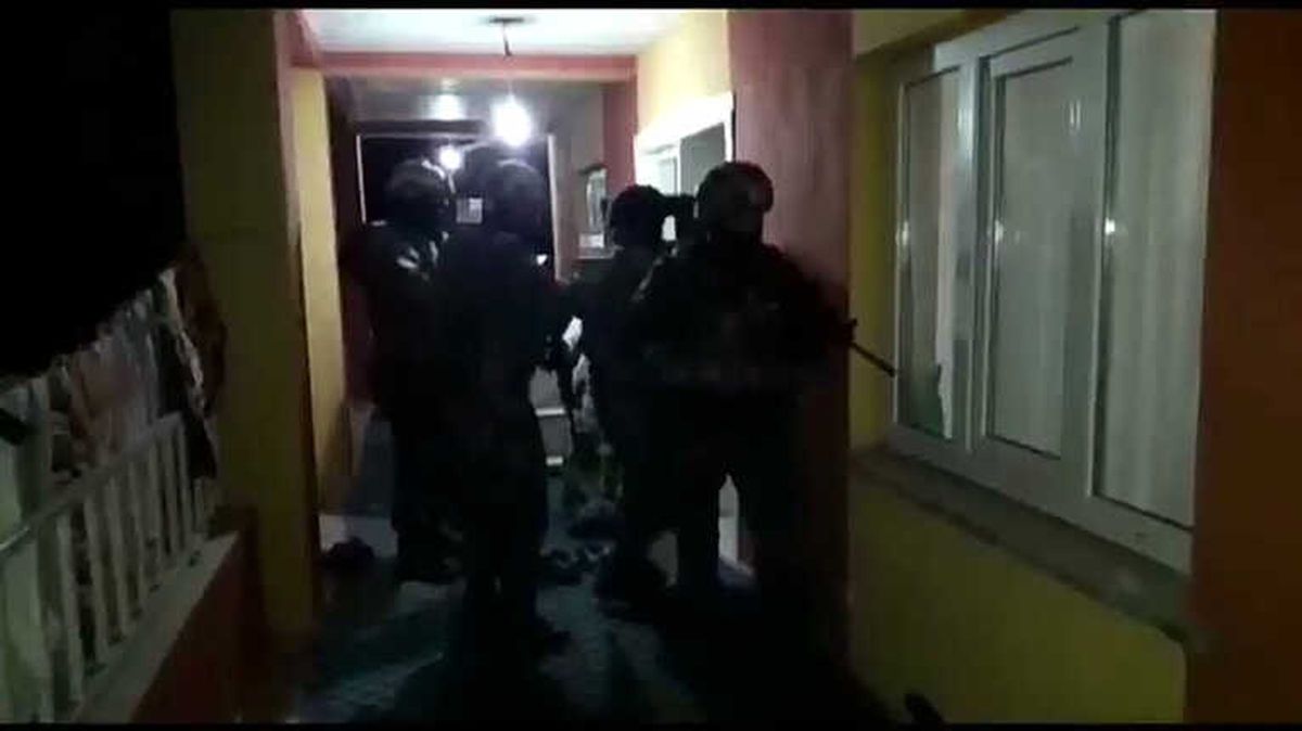 Van\'da Pkk/kck Operasyonu; 12 Gözaltı