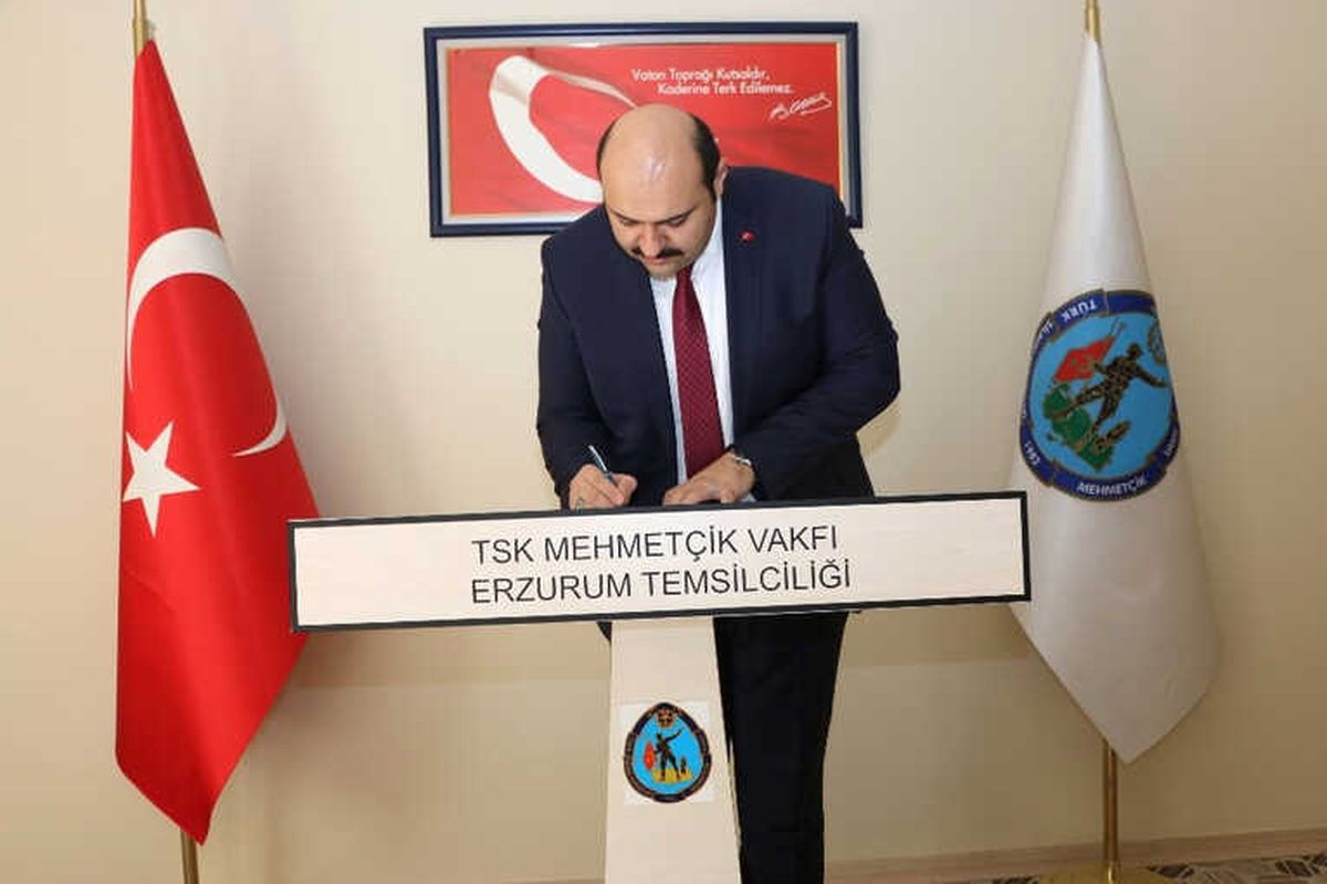 Aziziye Mehmetçik İçin Tek Yürek