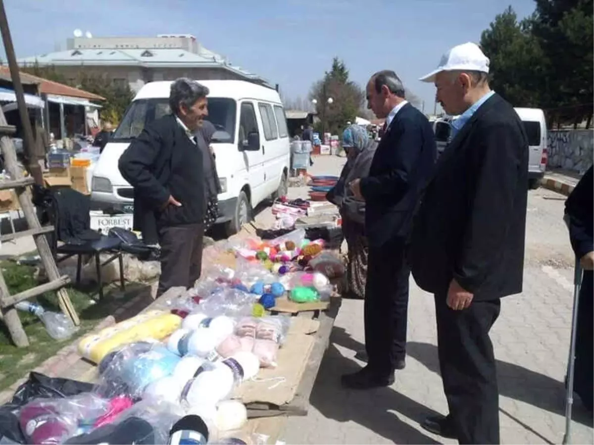 Başkan Halil Başer, Pazarı Esnafının Sorunlarını Dinledi