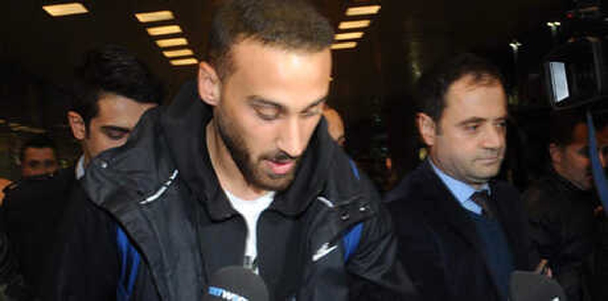 Cenk Tosun: \'Beşiktaş\'takilerin Beni Özleyeceğini Biliyorum\'