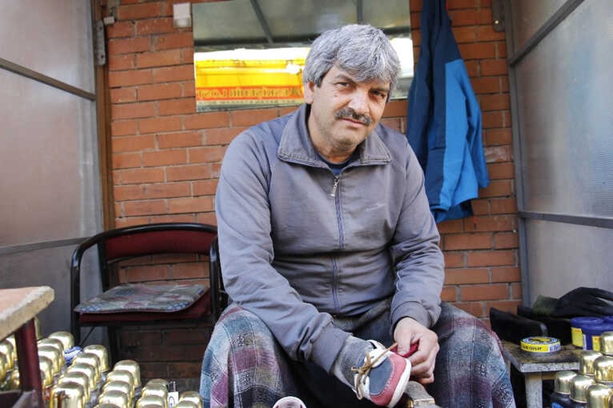 Çocuklarının Geleceği İçin Emekliliğini Feda Etti