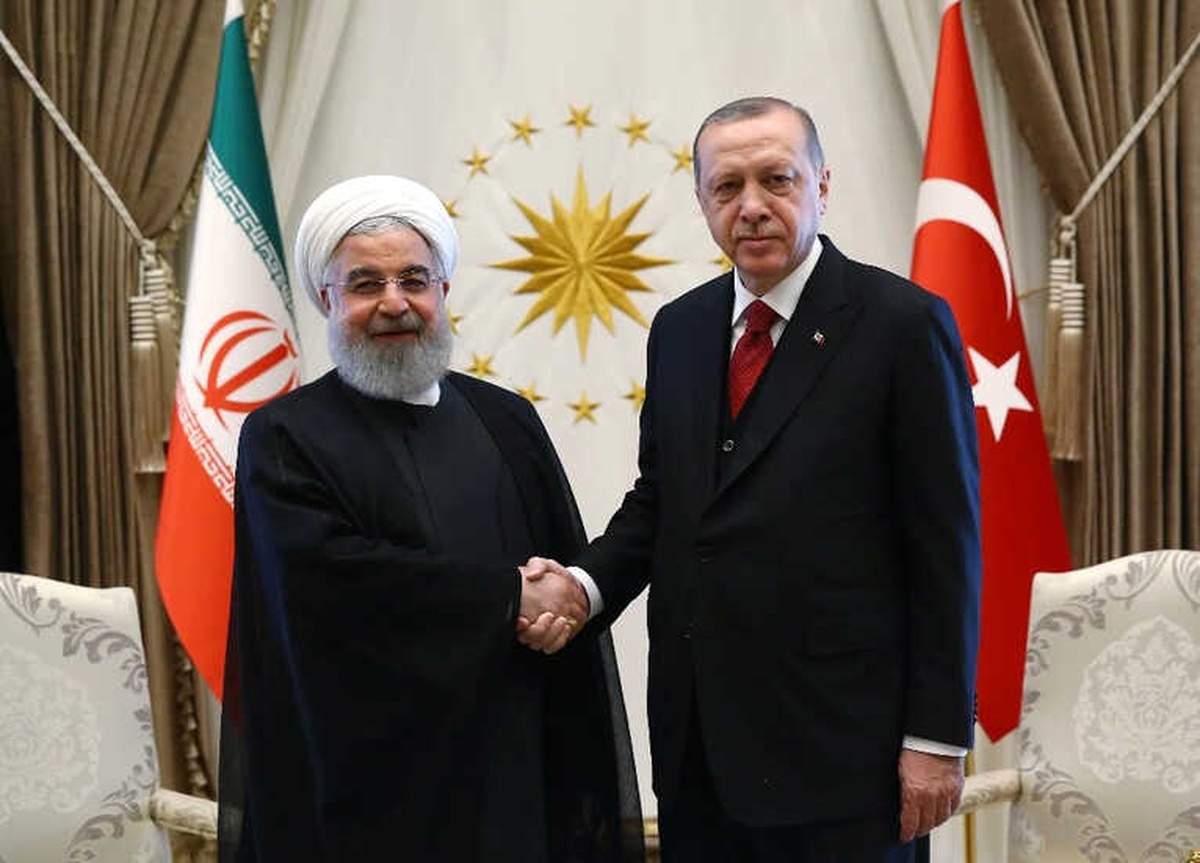 Cumhurbaşkanı Erdoğan, İran Cumhurbaşkanı Ruhani ile Baş Başa Görüştü