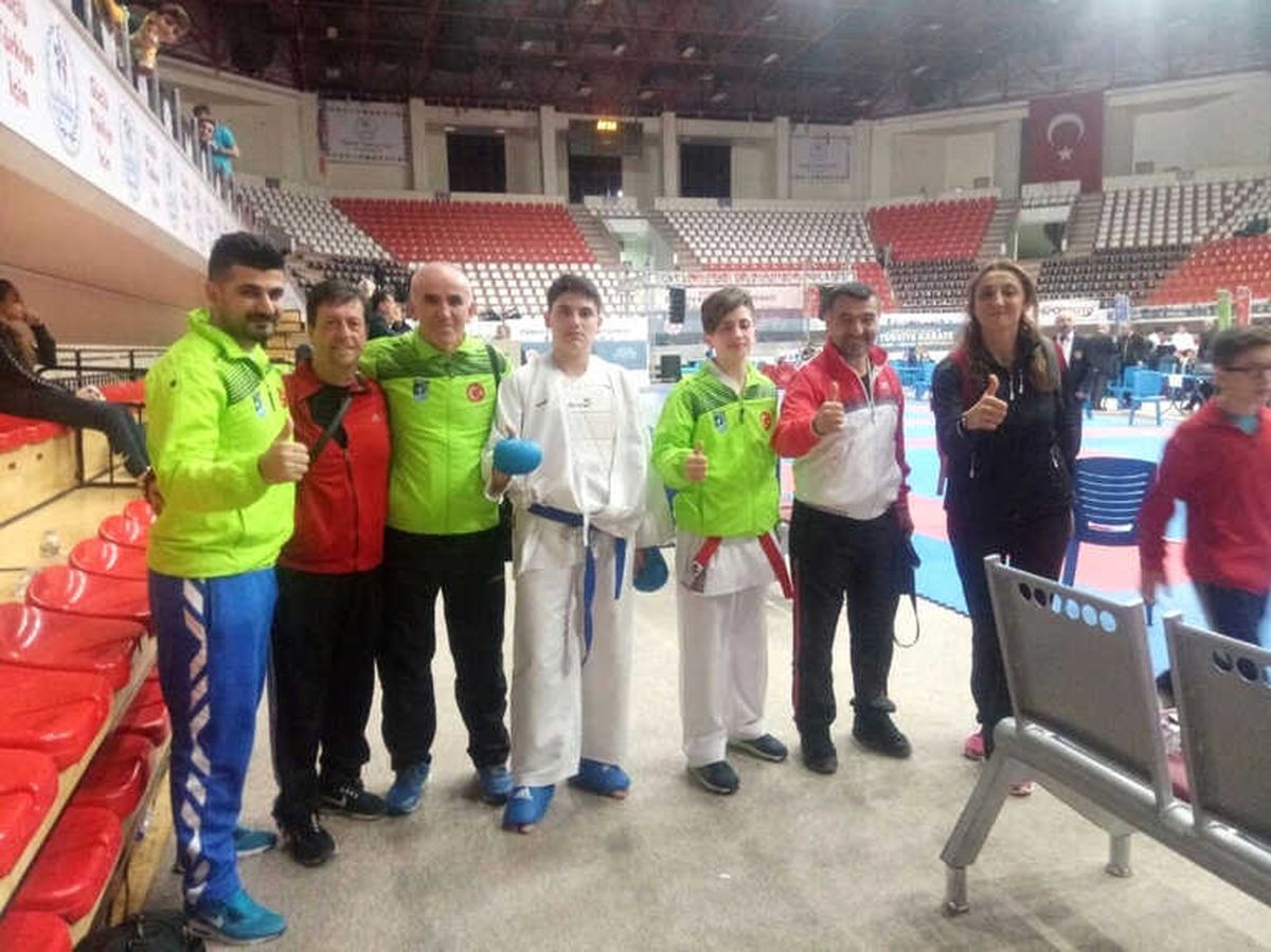 Darıcalı Minik Kareteciler Gaziantep\'te 3. Oldu