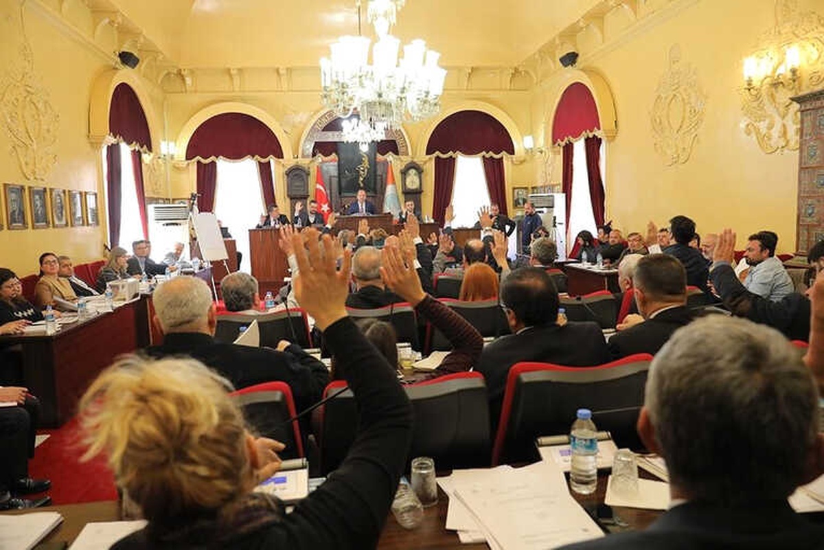 Edirne Belediye Meclisi\'nden Tarihi Karar