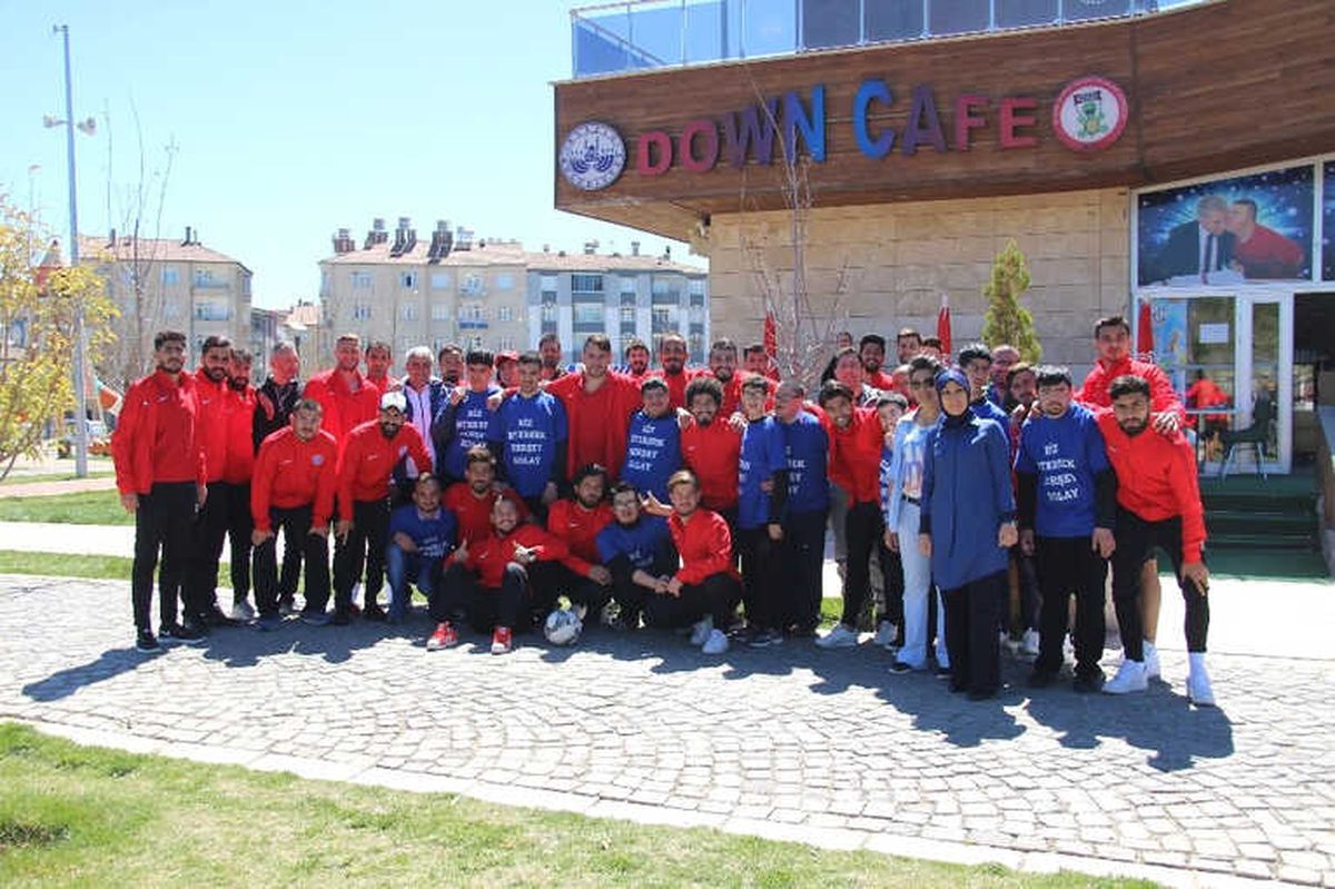 Elaziz Belediyespor, Down Sendromlu Gençlerle Bir Araya Geldi