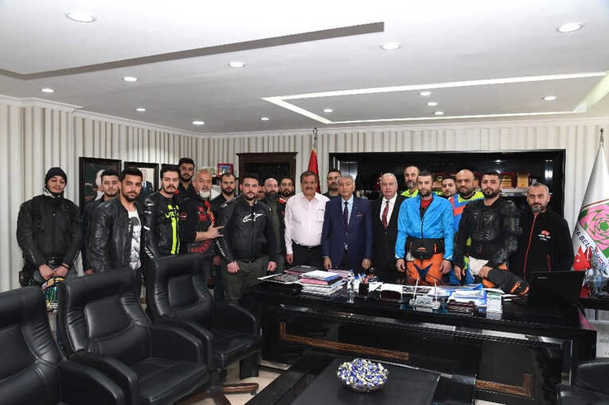 Gül Festivalinde Motosiklet Heyecanı
