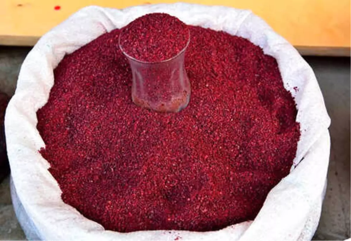 Sumak Nedir, Sumağın Faydaları Nelerdir?