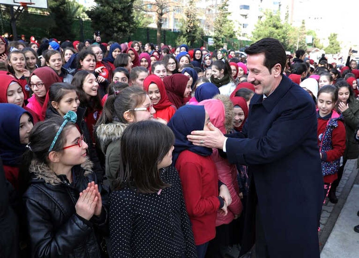İlkadım\'dan Eğitime 1,4 Milyon Liralık Destek