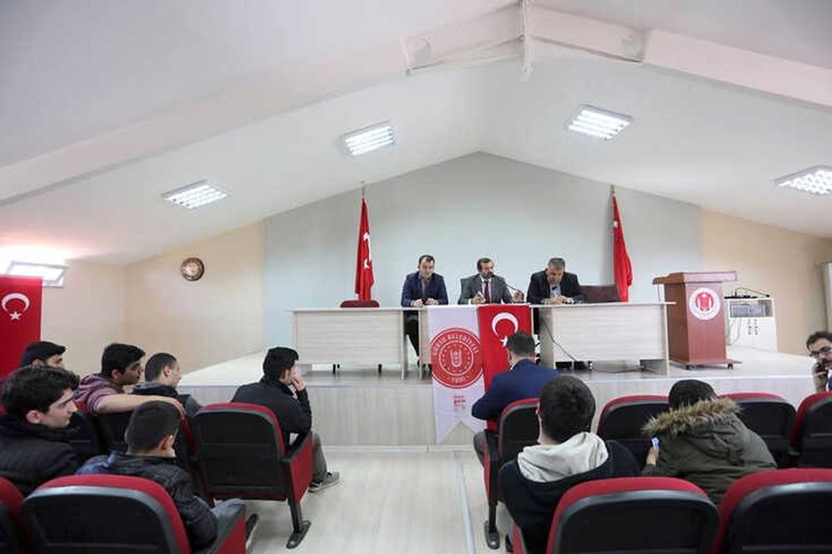 Işık Gençleri Aydınlattı