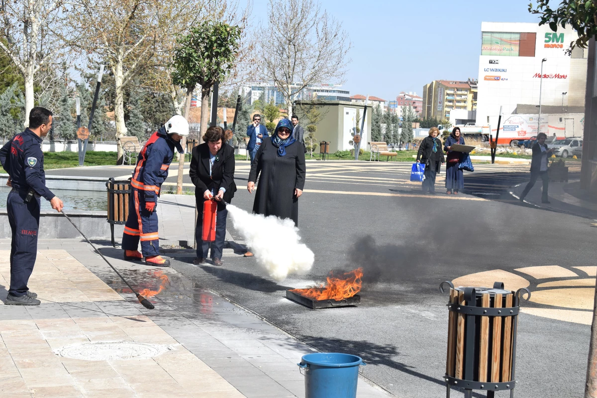 Kadın Meclisine Temel Yangın Eğitimi Verildi