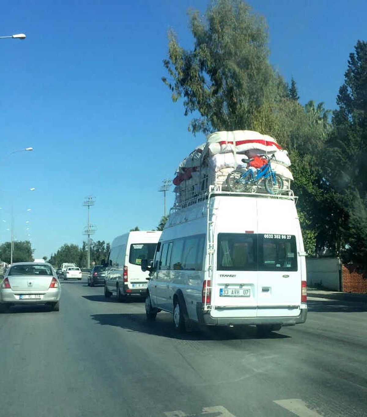 Kamyon Değil Minibüs