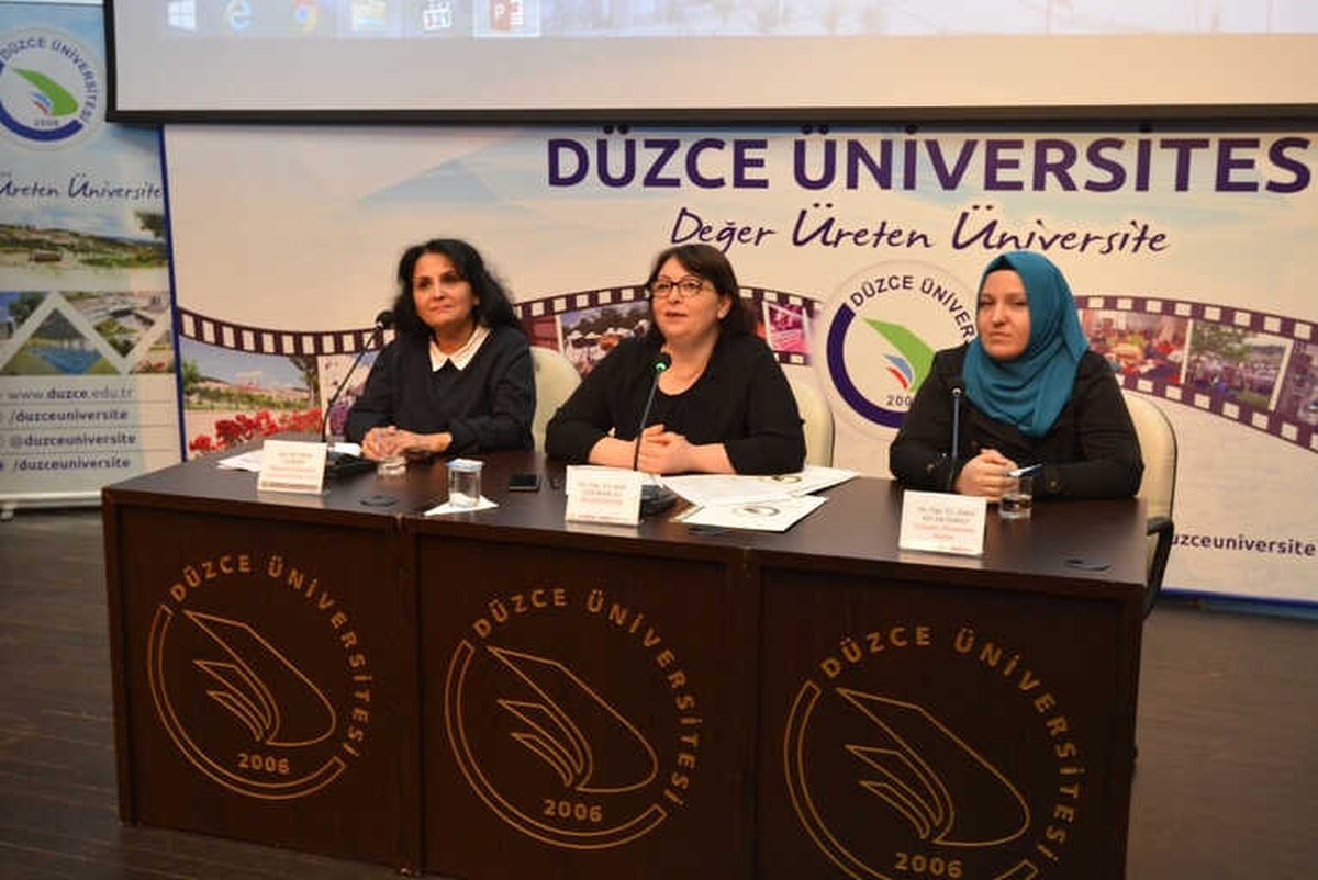 Medyada ve Çalışma Hayatında Kadın Konuşuldu