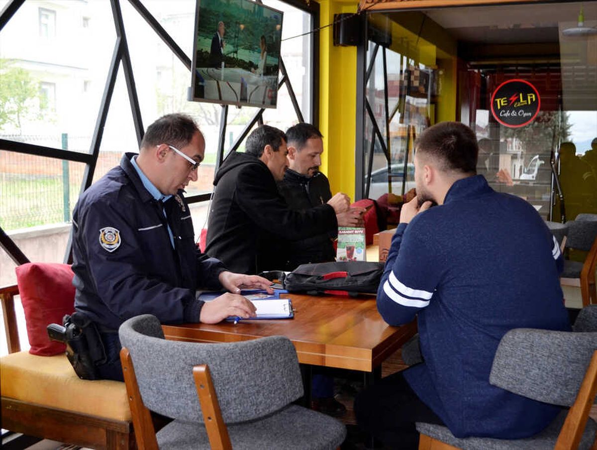 Merzifon\'da Kapalı Alanlarda Sigara Denetimi