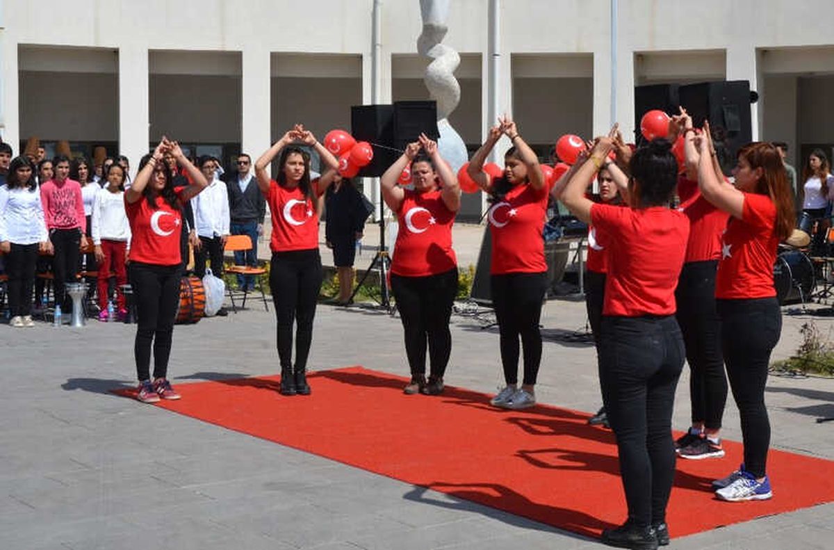 Meü\'den \'Mersin Üniversiteliyiz ve Engellilerin Yanındayız\' Etkinliği