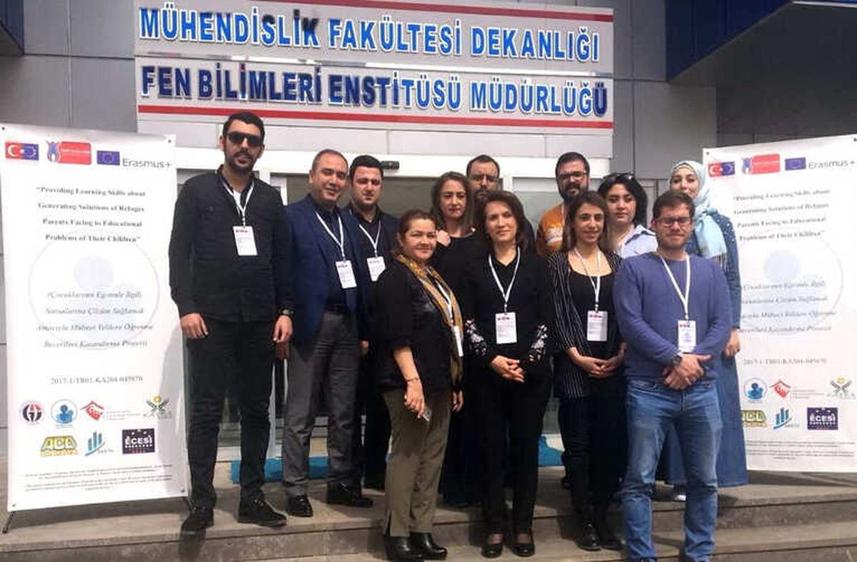 Mülteci de Ebeveyndir" Projesi Başlangıç Toplantısı Yapıldı