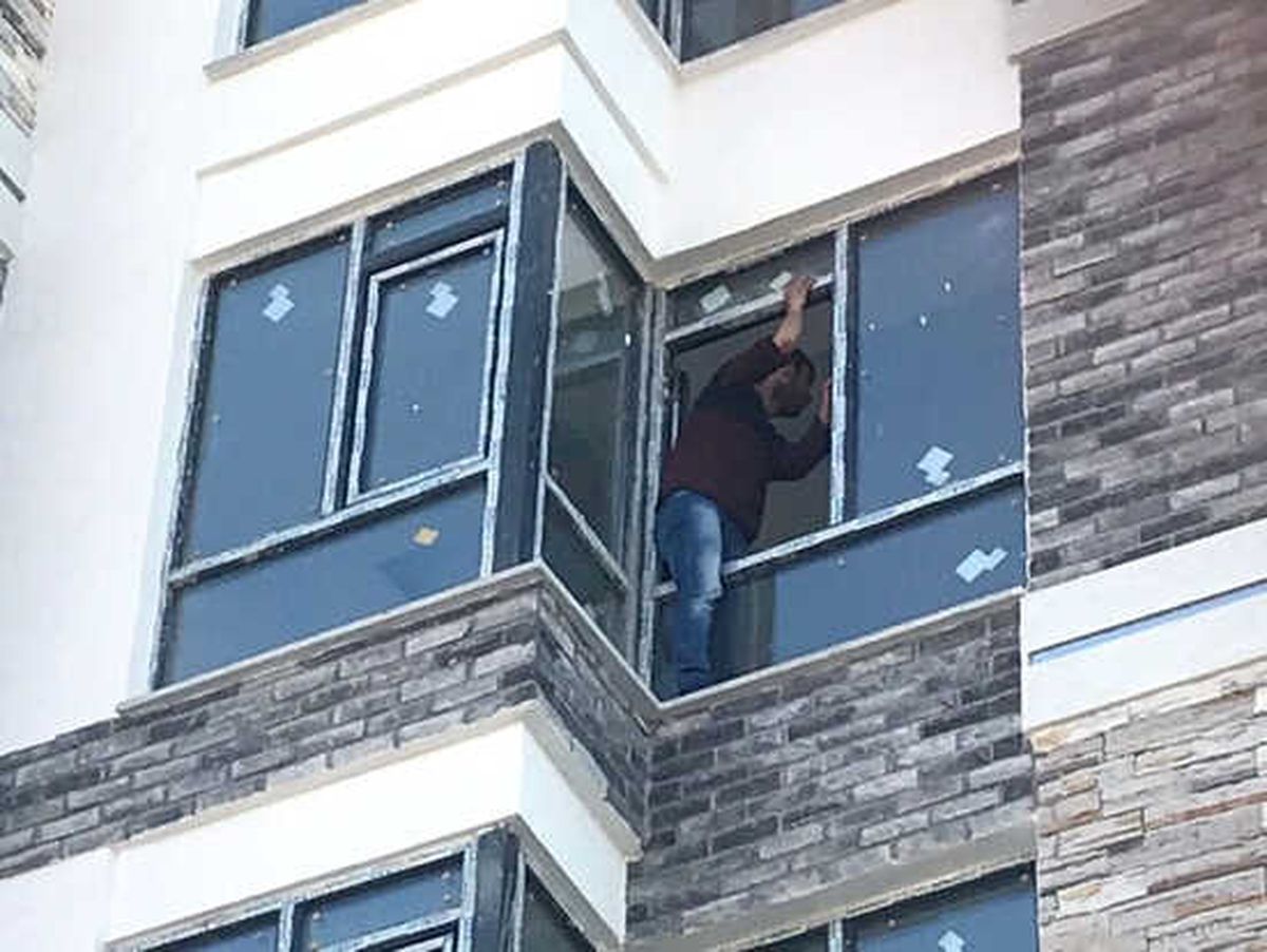 Polis İntihardan Vazgeçirdi