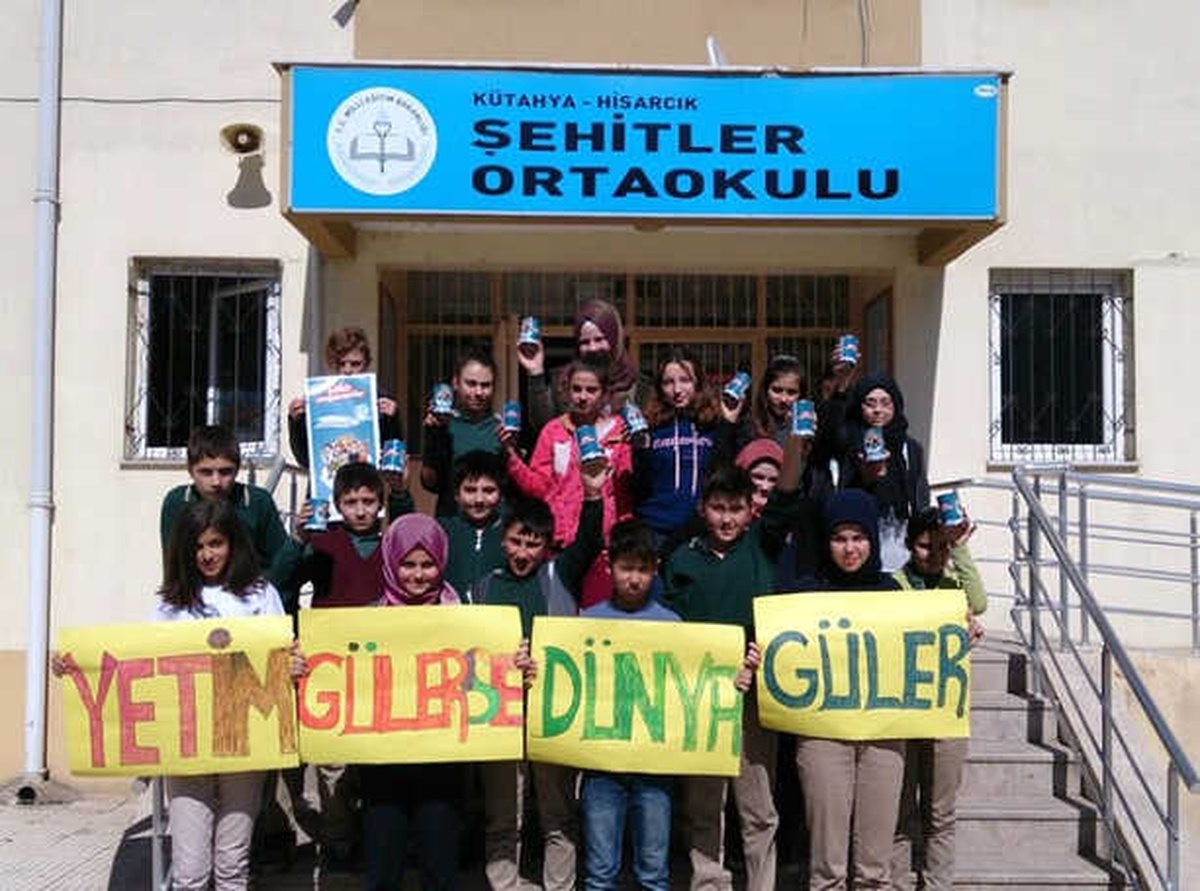 Şehitler Ortaokulu\'nda \'Her Sınıfın Bir Yetim Kardeşi Var\' Projesi